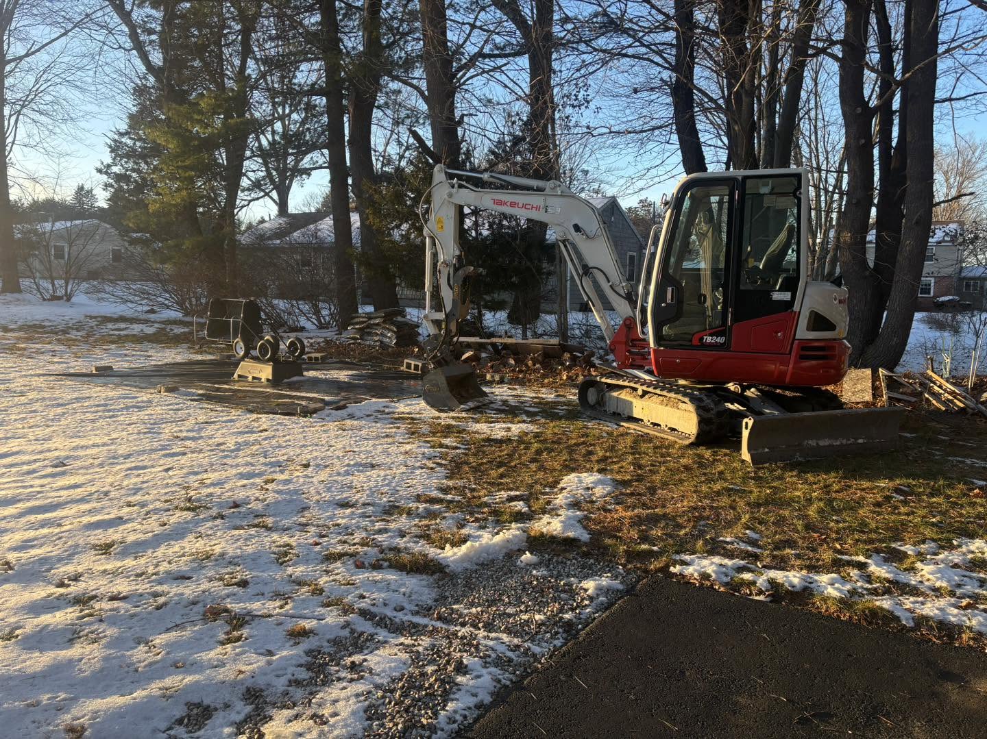 Water and sewer line excavation support in Rockingham County, New Hampshire Water and sewer line excavation support in Rockingham County, New Hampshire